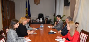 Oleg Serebrian a avut discuții cu Liliana Palihovici și Lara Scarpitta