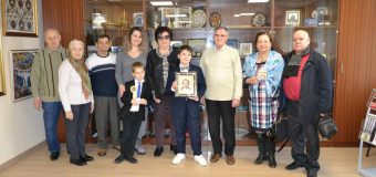 (FOTO) Oaspete important la Parlament
