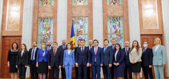 Guvernul condus de Dorin Recean se întrunește astăzi în prima ședință