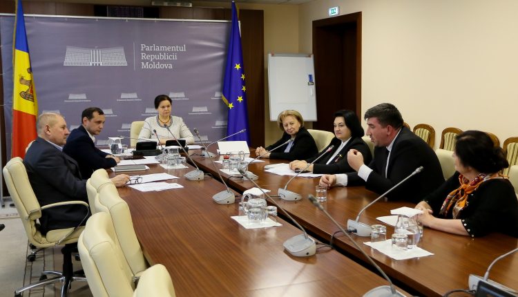 Candidatura lui Alexandru Munteanu va fi propusă plenului legislativului pentru funcția de membru al Curții de Conturi