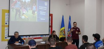 Seminar informativ pentru antrenori de fotbal din școli