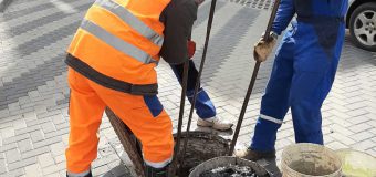 Ce NU trebuie să arunci în WC sau în canalizare?