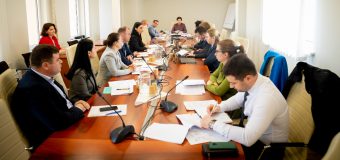 Curtea de Conturi a prezentat în Comisia parlamentară rezultatele examinării a două Rapoarte de audit