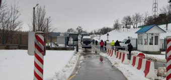 A fost reluată circulația în unele puncte de trecere a frontierei