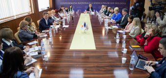 Dorin Recean, la discuții cu membrele Comisiei de Femei a Confederației Naționale a Sindicatelor