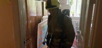 Un incendiu a izbuncit în cabinetul de chimie al unui liceu din Capitală