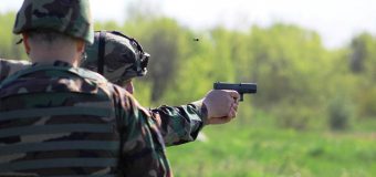 Rezerviștii Forțelor Armate desfășoară exerciții