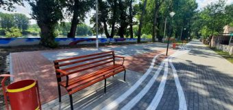 Faleza de la plaja Vadul-lui-Vodă – mai atractivă pentru turiști