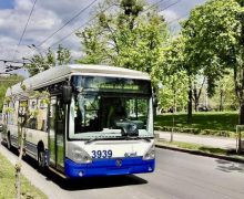 Cum vor circula mâine troleibuzele și autobuzele din Capitală
