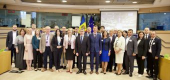 Procesul de aderare la UE, discutat în cadrul vizitei de studiu la Parlamentul European a unui grup de deputați din legislativul Republicii Moldova