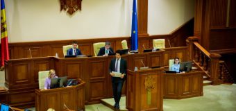 Va fi obligatorie prezentarea actelor de identitate la orice operațiune de schimb valutar. Proiectul a fost votat în prima lectură