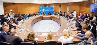 Reuniunea Diplomației la Chișinău. La discuții invitați și miniștrii de externe ai României și Ucrainei