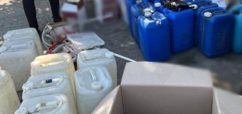 Membrii unui grup infracțional suspectați de evaziune fiscală și spălare de bani au fost reținuți de polițiști
