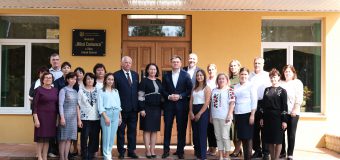 Dorin Recean, la Ulmu: Guvernul are mai multe obligații față de cadrele didactice, iar una din ele ține de majorarea salariilor