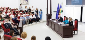 (FOTO) Studenții Facultății de Jurnalism de la USM au discutat cu Președintele țării