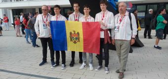 Argint, bronz și mențiune de onoare la Olimpiada Internațională de Informatică