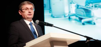 Igor Grosu, la Congresul Național de Chirurgie: „Pas cu pas, vom moderniza sistemul de sănătate, vom crește accesul populației la servicii de calitate și vom asigura salarii decente”