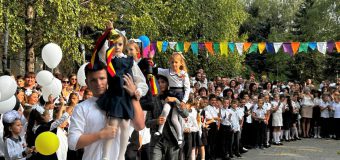 „Primul sunet” a sunat și la cele 8 școli cu predare în limba română din regiunea transnistreană