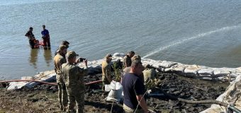 MAI: Specialiștii au detonat componenta cu explozibil a rachetei prăbușite în lacul Hârbovăț, raionul Anenii Noi