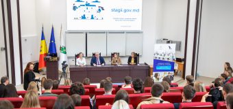 Guvernul lansează programul de stagii plătite în serviciul public