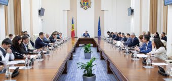 Evoluțiile în procesul de pregătire pentru aderarea țării noastre la UE – analizate la ședința Comisiei guvernamentale pentru integrare europeană