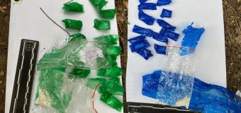 Un tânăr – prins în timp ce încerca să plaseze droguri în ascunzișuri