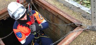 Incident în capitală. Un bărbat a căzut de la 8 metri înălțime în groapa unui ascensor al unei clădiri aflate în construcție