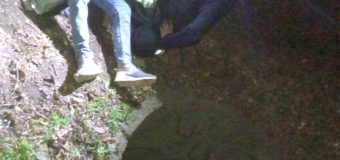 Un tânăr a fost salvat de angajații IGSU după ce a căzut într-o fântână de canalizare