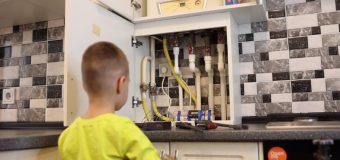 Patru persoane, inclusiv doi minori, au primit intoxicație cu monoxid de carbon