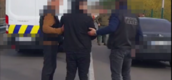 Arestat, după ce „a invitat la nuntă” 10 turci, pentru transportare ilegală în UE