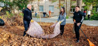 Evghenia Guțul și Dmitri Constantinov au plantat împreună copaci