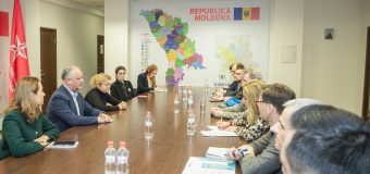 Un grup de experți și jurnaliști din Germania au discutat cu Igor Dodon și Olga Cebotari