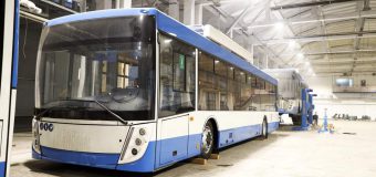 (FOTO) Pe străzile din Bălți vor circula autobuze electrice cu vin cod moldovenesc