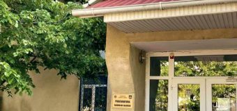 20 de ani de închisoare pentru un bărbat care a săvârșit o dublă tentativă de omor și o violare de domiciliu