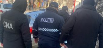 Un polițist a fost reținut în flagrant de CNA la mai puțin de o oră după ce a fost denunțat la Linia Națională Anticorupție