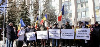 (VIDEO) BCS protestează la Guvern