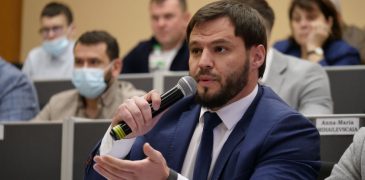Maxim Moroșan: Astăzi, voi puneți în scenă jocuri murdare la comandă – dar mâine vă veți îneca în mlaștina pe care voi înșivă ați creat-o