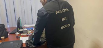 Peste 800 mii lei după un raid al ofițerilor INI și procurorilor PCCOCS în primăria Orheiului. Sacoșă neagră, plicuri și conexiuni cu un actual și fost partid
