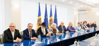 Șefa statului a discutat cu cu reprezentanții minorităților etnice despre referendumul de aderare a Moldovei la UE