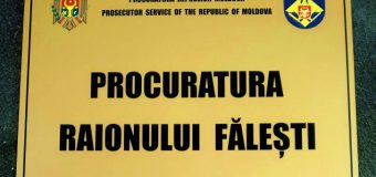 A răpit un automobil și l-a condus în stare de ebrietate. După ce a fost oprit de polițiști, a încercat să îi corupă. Inculpatul – condamnat la închisoare