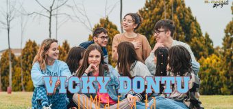 (VIDEO) Vicky Donțu debutează cu single-ul „Lumea e a ta”