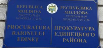 Un bărbat din Edineț a fost condamnat la 13 ani de închisoare pentru că și-a maltratat mama