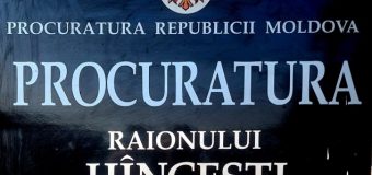 Procurorii de la Hâncești au reținut un polițist bănuit de comiterea abuzului în serviciu