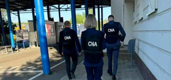 Doi inspectori ai Biroului Vamal Sud, cercetați de CNA pentru corupere pasivă. Ar fi pretins sistematic între 100-500 de euro pentru vămuirea mărfurilor
