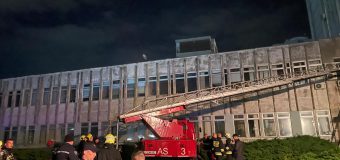 Un incendiu a izbucnit în Casa Radio