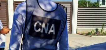 Un fost inginer cadastral din cadrul Primăriei satului Elizaveta din mun. Bălți, reținut de CNA într-un dosar de trafic de influență