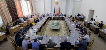 Președintele Parlamentului a întreprins o vizită în raionul Hâncești, unde a vizitat mai multe proiecte implementate cu suportul statului