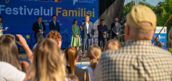 Maia Sandu, Igor Grosu și eurodeputatul Siegfried Mureșan au participat la Festivalul Familiei la Ungheni