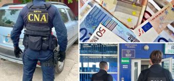 Sinteza CNA: Două persoane au fost reținute într-un dosar de trafic de influență și un angajat vamal este cercetat pentru acte de corupție