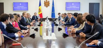 Premierul în discuții cu potențiali investitori în Republica Moldova: Țara noastră este în căutare de investiții și capital pe termen lung